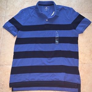 Blue striped shirt sleeve GAP polo shirt